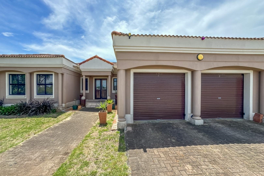 4 Bedroom Property for Sale in Summerstrand Eastern Cape